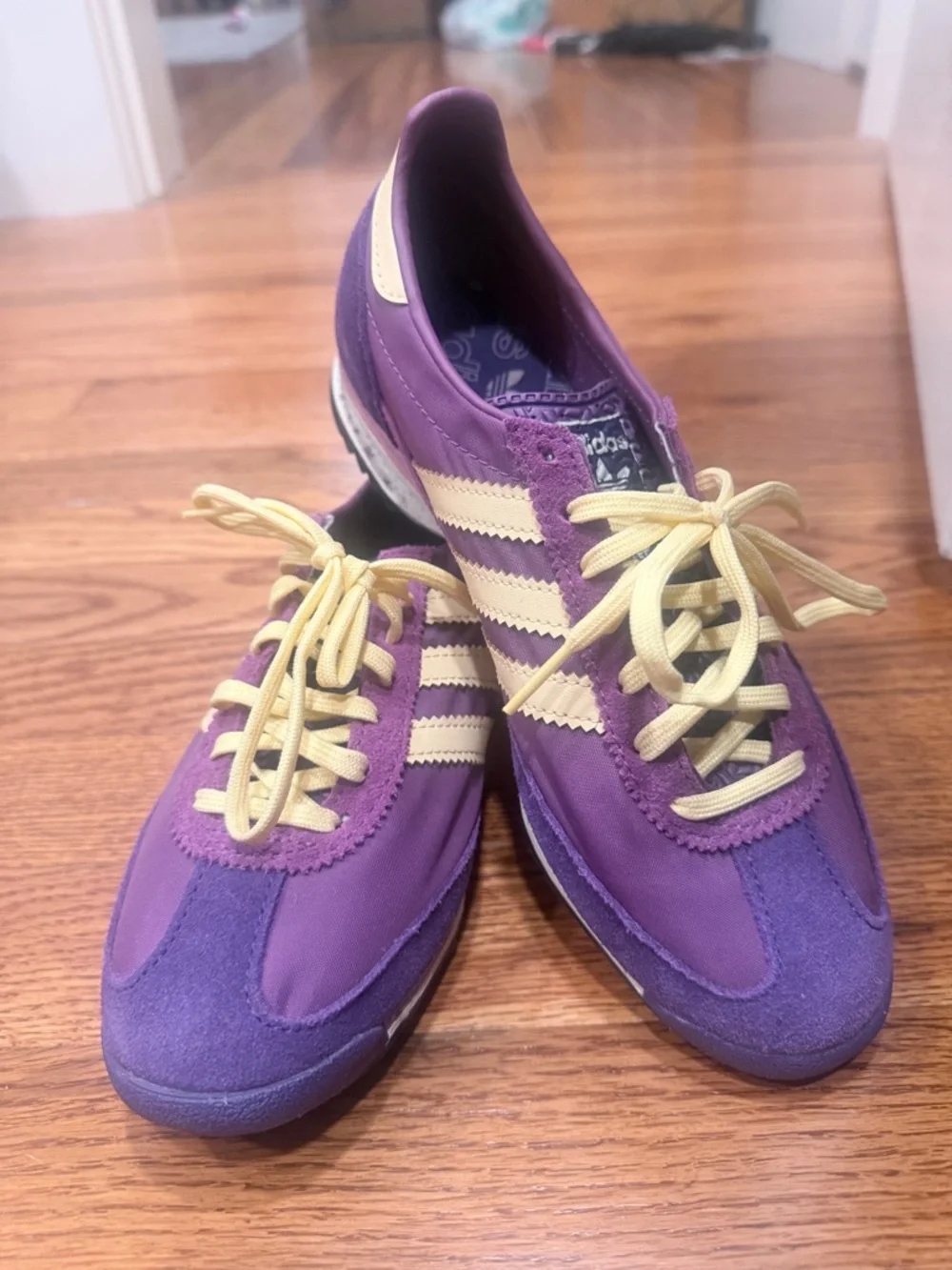 adidas Purple and Cream Women's Retro Trainer Sneakers Womens 7.5/Kids 6